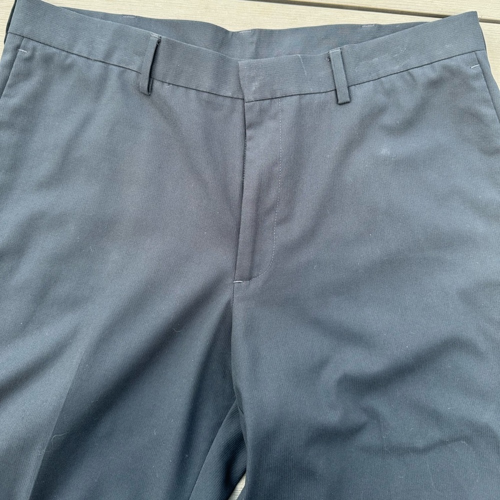 Perry Ellis Portfolio dress pants. Size 34x30.